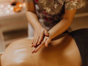 Thai Oil 30 mins & Foot Massage 30 mins